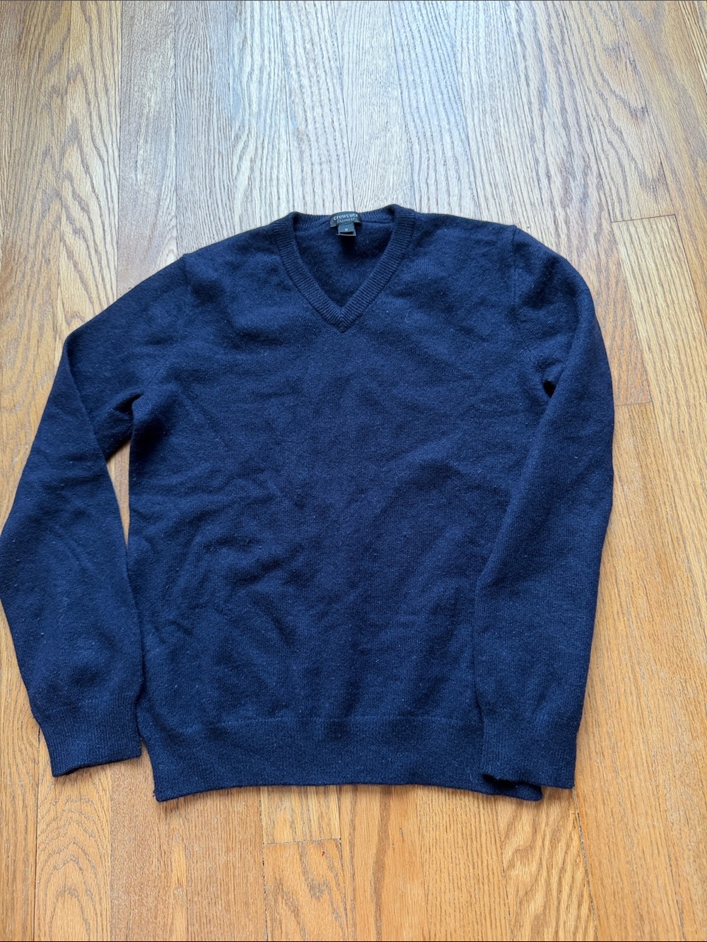 Crewcuts kids V neck cashmere sweater, navy size 8